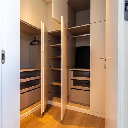 Prata Riverside I By Innkeeper Apartment